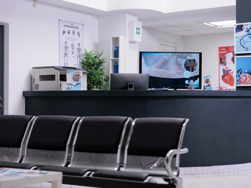 clinic-waiting-room-01
